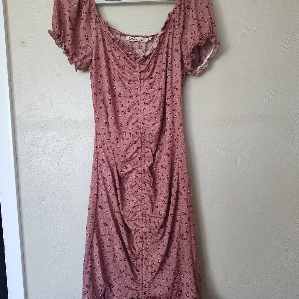 Dusty Pink/Blush Floral Bodycon Dress with Puff Sleeves